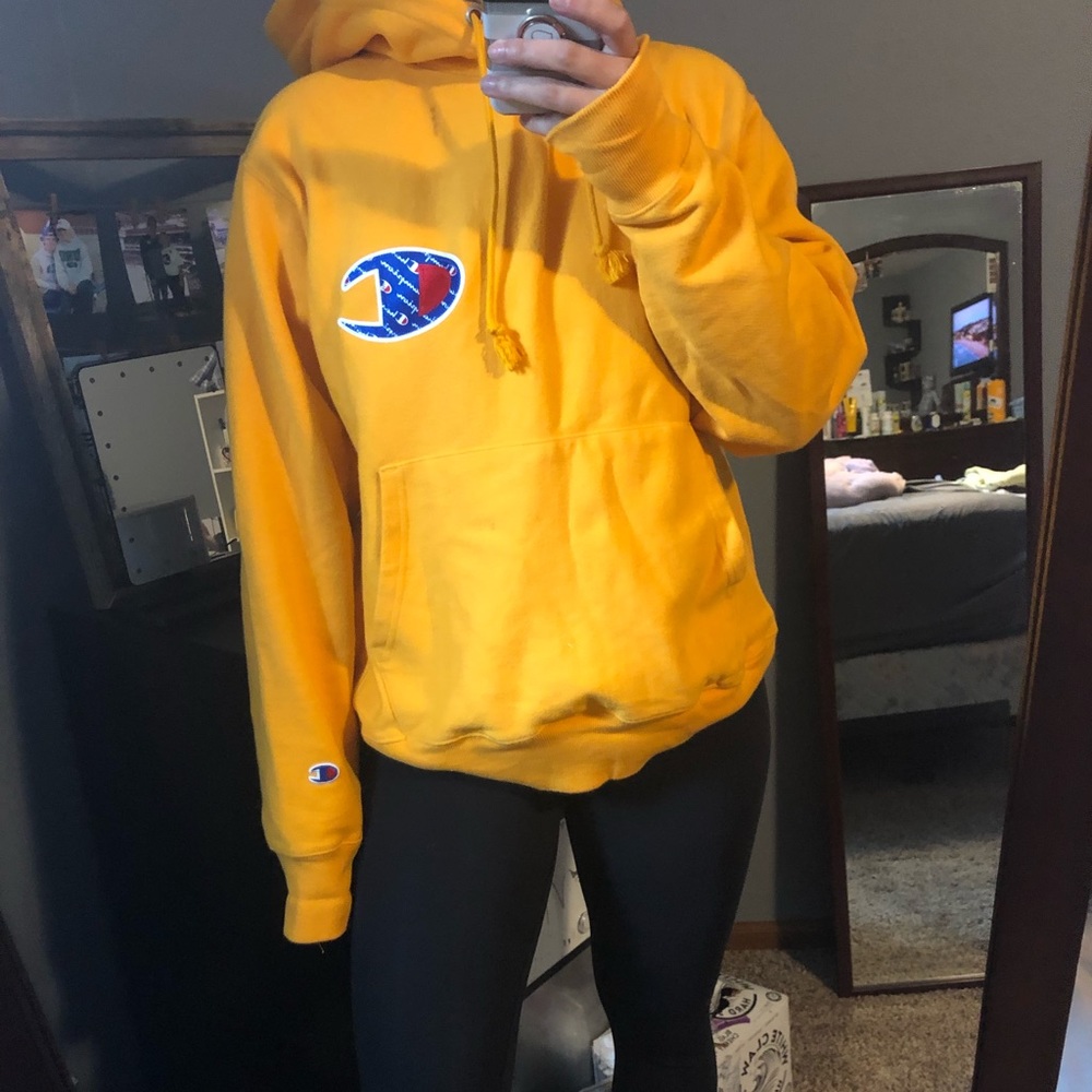 Champion hoodie